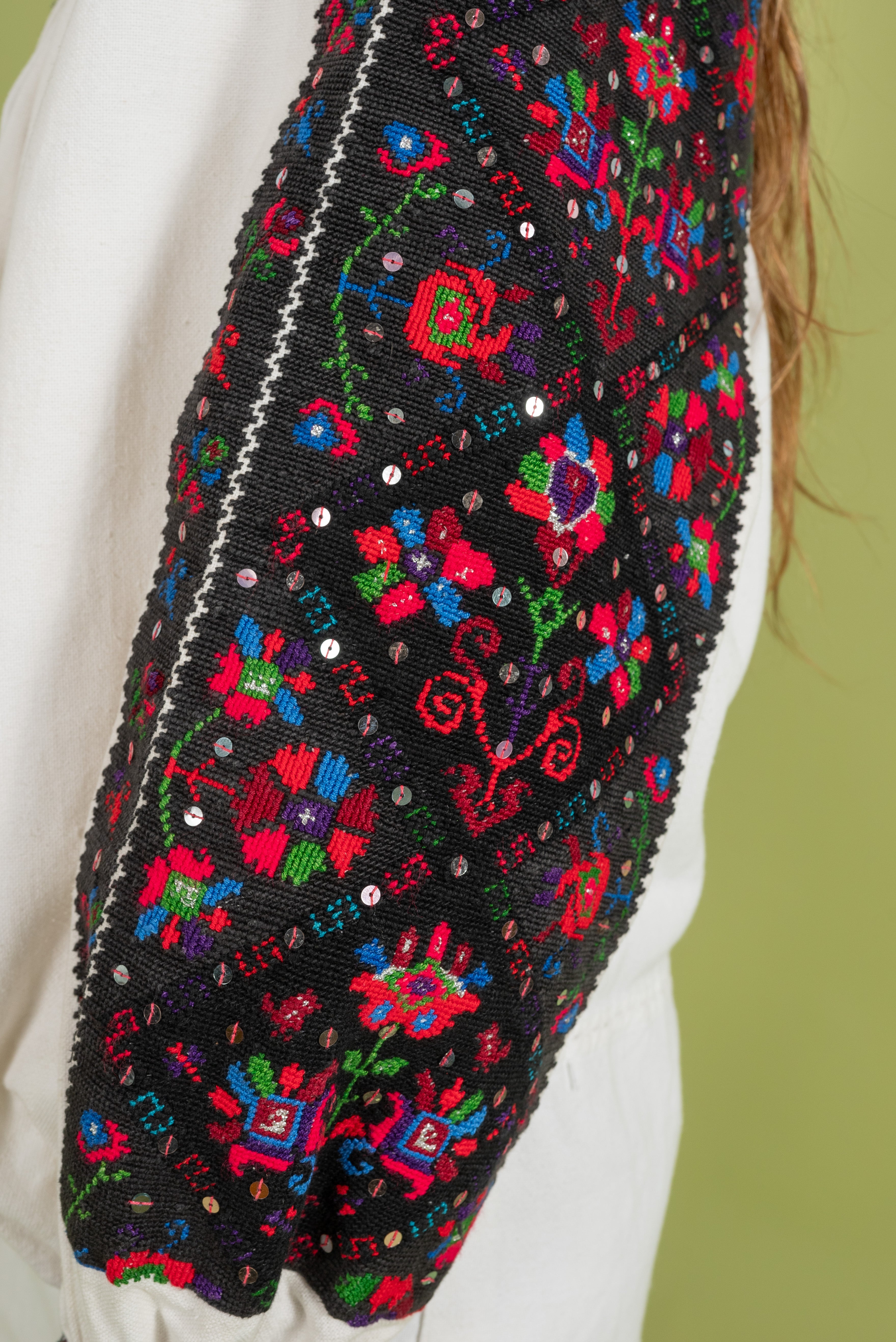 1920s Transylvanian Embroidered Folk Dress [med/lrg]