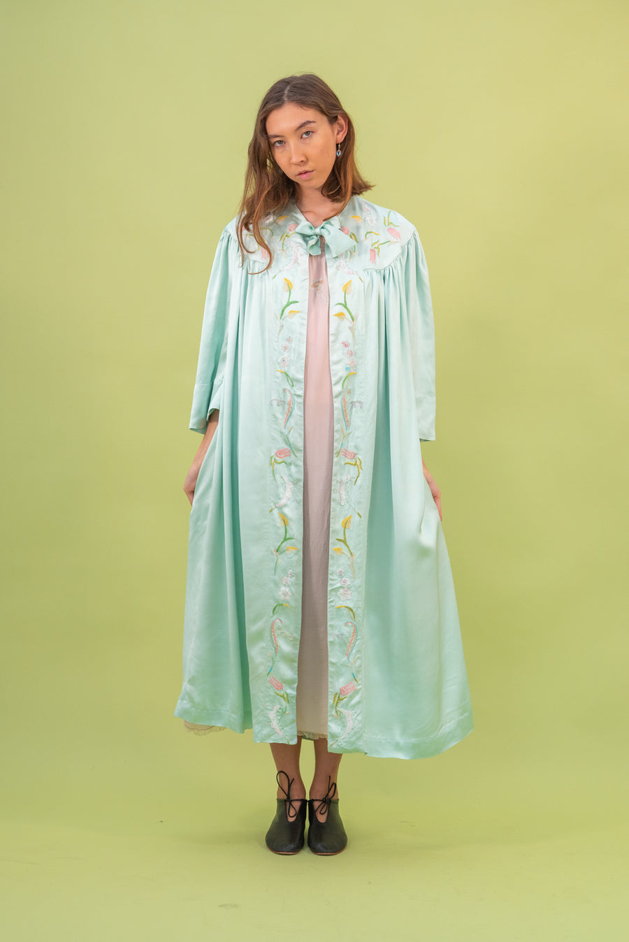 1940s Seafoam Floral Rayon Embroidered Dressing Gown [os]