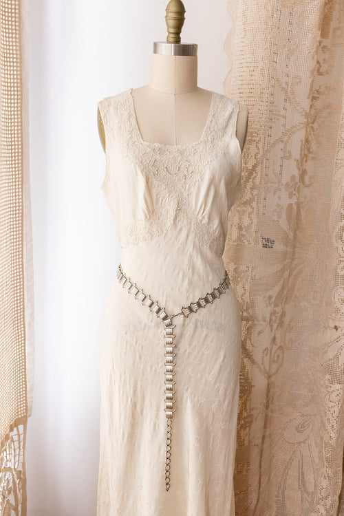 1970s Victorian Revival Book Chain Belt