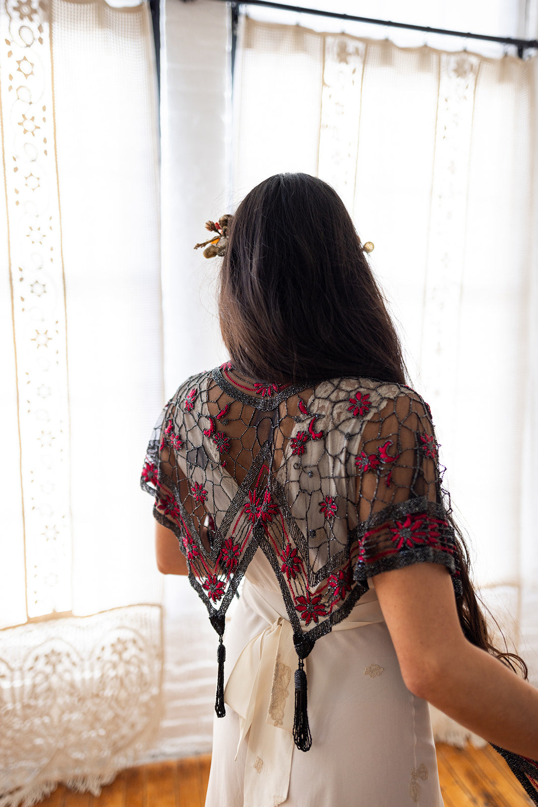 1910s Honeycomb Embellished Tassel Shawl