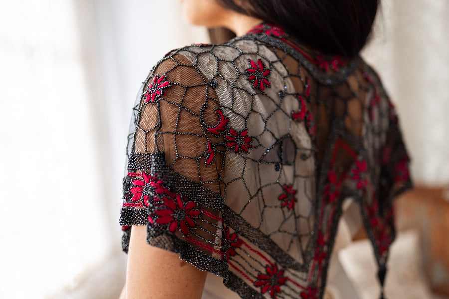 1910s Honeycomb Embellished Tassel Shawl