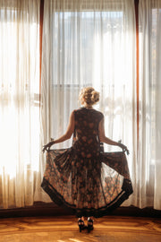 1930s Handmade Cotton Crochet Lace Gloves