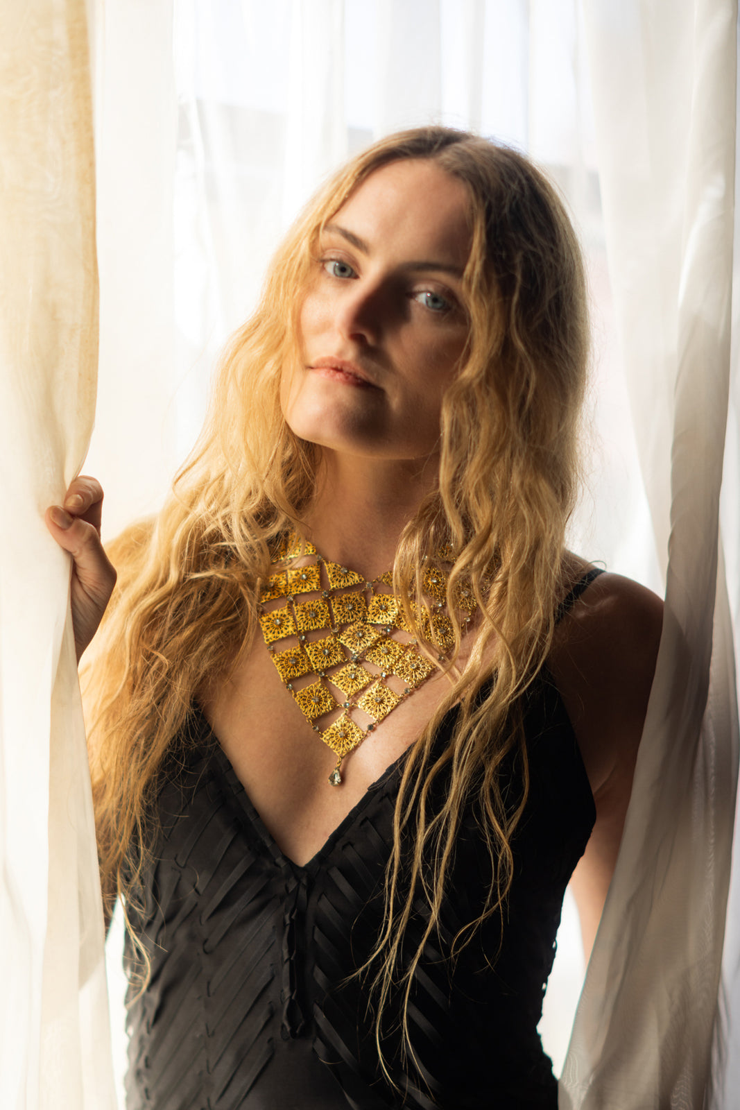 1940s Brass Filigree Rhinestone Bib Necklace